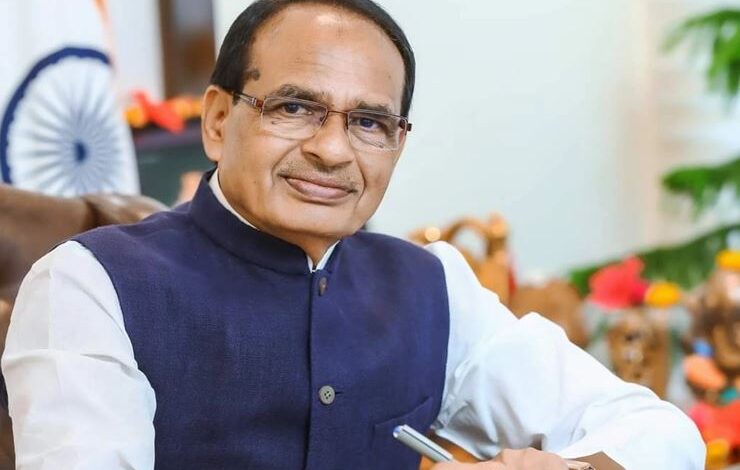 शिवराज सिंह चौहान ने एयर इंडिया की टूटी सीट पर किया सफर, जताई नाराजगी