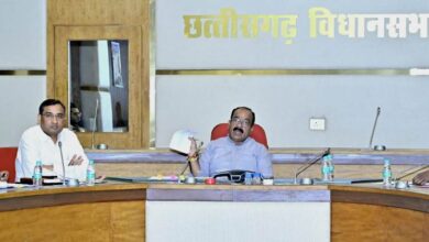 डिप्टी सीएम साव ने की नगरीय निकायों के कार्यों की समीक्षा