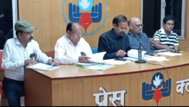 मातहत कर्मियों से भी कम वेतन पर काम कर रहे आयुर्वेद चिकित्सक: डॉ. दीवान