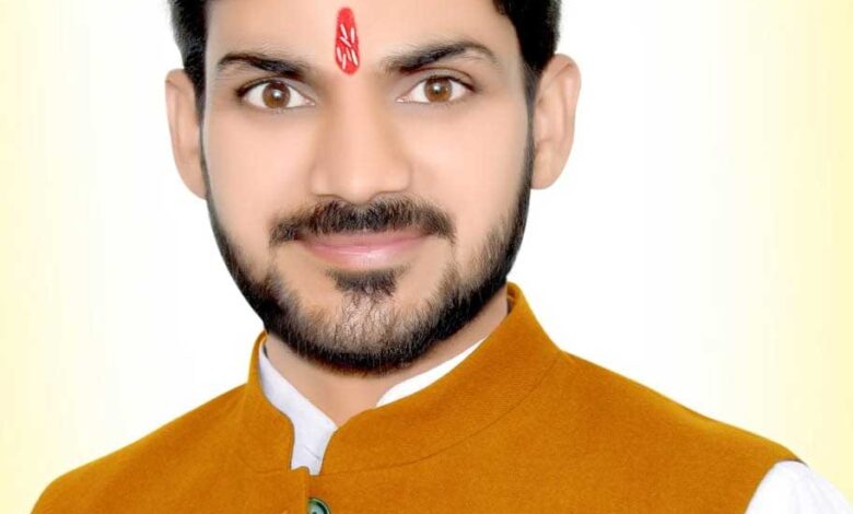 प्रहलाद कुंड के कायाकल्प का डीएम ने दिया निर्देश प्रहलाद नगरी जन कल्याण समिति के अध्यक्ष शिवम द्विवेदी की मांग पर हो रहा है कायाकल्प प्रहलाद कुंड के कायाकल्प का डीएम ने दिया निर्देश प्रहलाद नगरी जन कल्याण समिति के अध्यक्ष शिवम द्विवेदी की मांग पर हो रहा है कायाकल्प