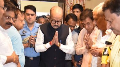 आतंकी हमले मे जान गंवाने वाले मिरानिया को राज्यपाल ने दी श्रद्धांजलि