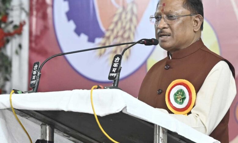 श्रमिक कल्याण और ऊर्जा के क्षेत्र में विकास को लेकर राज्य सरकार प्रतिबद्ध : मुख्यमंत्री विष्णु देव साय श्रमिक कल्याण और ऊर्जा के क्षेत्र में विकास को लेकर राज्य सरकार प्रतिबद्ध : मुख्यमंत्री विष्णु देव साय