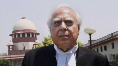 कपिल सिब्बल ने वक्फ कानून पर जल्द सुनवाई के लिए सुप्रीम कोर्ट में किया अनुरोध, न्यायाधीश संजीव खन्ना ने दिया आश्वासन