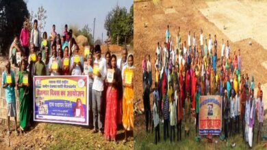रोजगार दिवस के अवसर पर ग्रामीणों को उनके अधिकारों के बारे में जानकारी दी गई