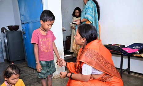 लक्ष्मी राजवाड़े ने किया बालोद, करकाभाट एवं भरदा के आंगनबाड़ी केन्द्र का निरीक्षण लक्ष्मी राजवाड़े ने किया बालोद, करकाभाट एवं भरदा के आंगनबाड़ी केन्द्र का निरीक्षण