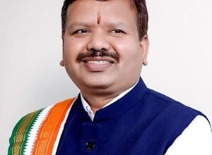 प्रमुख सचिव को पत्र प्रेषित कर चंद्राकर ने की कार्रवाई की मांग
