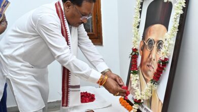 मुख्यमंत्री विष्णु देव साय ने वीर सावरकर की जयंती पर उन्हें किया नमन