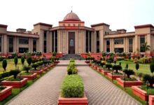 जबरन नमाज पढ़ाने का मामला: 7 प्रोफेसरों को हाईकोर्ट से नहीं मिली राहत, FIR रद्द करने की याचिका खारिज