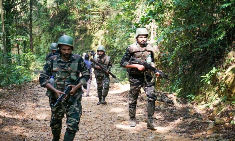 किश्तवाड़ में सेना को मिली बड़ी कामयाबी, जैश के दो आतंकी ढेर किश्तवाड़ में सेना को मिली बड़ी कामयाबी, जैश के दो आतंकी ढेर