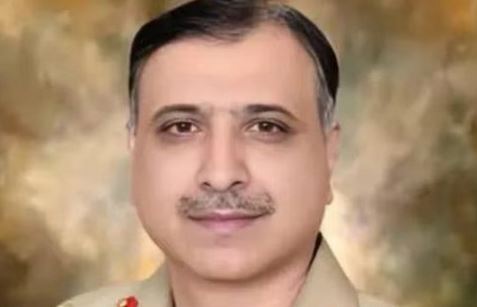भारत के एक्शन से पाक में मची खलबली, ISI चीफ असीम मलिक को बनाया राष्ट्रीय सुरक्षा सलाहकार भारत के एक्शन से पाक में मची खलबली, ISI चीफ असीम मलिक को बनाया राष्ट्रीय सुरक्षा सलाहकार