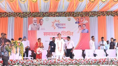 मुख्यमंत्री श्री विष्णु देव साय आज सुशासन तिहार के अतंर्गत जशपुर जिले के कांसाबेल विकासखंड के ग्राम दोकड़ा पहुंचे