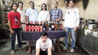 अवैध शराब को लेकर आबकारी विभाग की ताबड़तोड़ कार्रवाई, भारी मात्रा में मदिरा के साथ 3 आरोपी गिरफ्तार