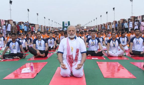प्रधानमंत्री मोदी 21 जून को आंध्र प्रदेश में अंतर्राष्ट्रीय योग दिवस कार्यक्रम में लेंगे भाग प्रधानमंत्री मोदी 21 जून को आंध्र प्रदेश में अंतर्राष्ट्रीय योग दिवस कार्यक्रम में लेंगे भाग
