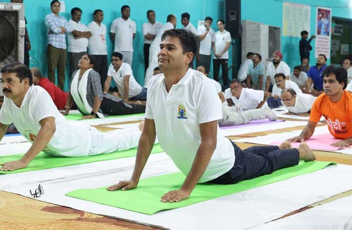 प्रधानमंत्री के नेतृत्व में योग के माध्यम से हो रही सांस्कृतिक विरासत की पुनर्स्थापना: वित्त मंत्री श्री ओ.पी. चौधरी प्रधानमंत्री के नेतृत्व में योग के माध्यम से हो रही सांस्कृतिक विरासत की पुनर्स्थापना: वित्त मंत्री श्री ओ.पी. चौधरी