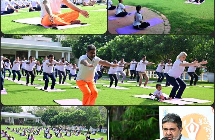 शिवसेना के राष्ट्रीय समन्वयक डॉ. अभिषेक वर्मा ने योग दिवस पर किया योग एवं लोगों से इसे जीवन में उतारने की अपील शिवसेना के राष्ट्रीय समन्वयक डॉ. अभिषेक वर्मा ने योग दिवस पर किया योग एवं लोगों से इसे जीवन में उतारने की अपील