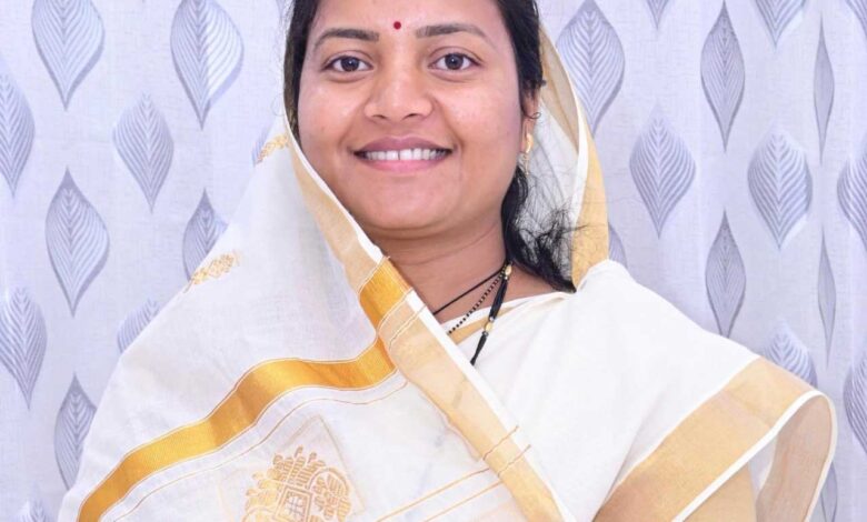 मंत्री श्रीमती लक्ष्मी राजवाड़े की पहल पर सूरजपुर में होंगे पुल और सड़क निर्माण, स्वीकृत हुए लगभग 48.72 करोड़ रुपए मंत्री श्रीमती लक्ष्मी राजवाड़े की पहल पर सूरजपुर में होंगे पुल और सड़क निर्माण, स्वीकृत हुए लगभग 48.72 करोड़ रुपए