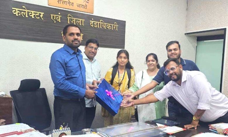 ऐश्वर्या की शिक्षा की राह अब होगी और आसान ऐश्वर्या की शिक्षा की राह अब होगी और आसान