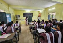 अब गणित के सवाल, जीवविज्ञान के कांसेप्ट और अर्थशास्त्र की थ्योरी समझना हुआ आसान