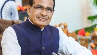 नकली बीज पर सख्त हुए शिवराज सिंह, खेत में उतरकर जताई नाराजगी