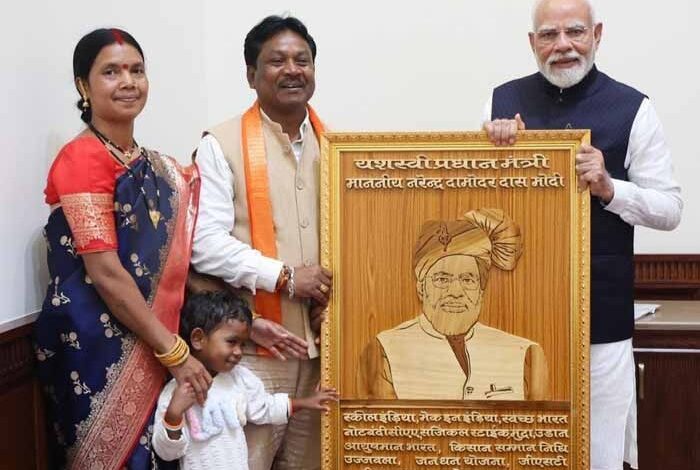 बस्तर सांसद ने प्रधानमंत्री नरेंद्र मोदी को बस्तर दशहरा में शामिल होने दिया आमंत्रण बस्तर सांसद ने प्रधानमंत्री नरेंद्र मोदी को बस्तर दशहरा में शामिल होने दिया आमंत्रण