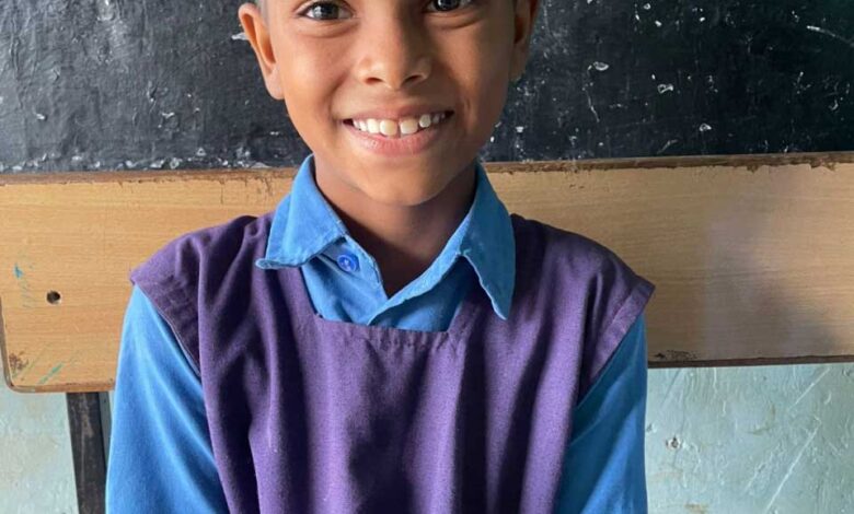 खरगा की पूनम की मुस्कान में झलकता सुनहरे भविष्य का सपना खरगा की पूनम की मुस्कान में झलकता सुनहरे भविष्य का सपना