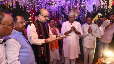 अतीत की स्वर्णिम स्मृतियों से जोड़ने और हमारे अमूल्य विरासत को संजोने का महान संकल्प है चक्रधर समारोह: राज्यपाल डेका