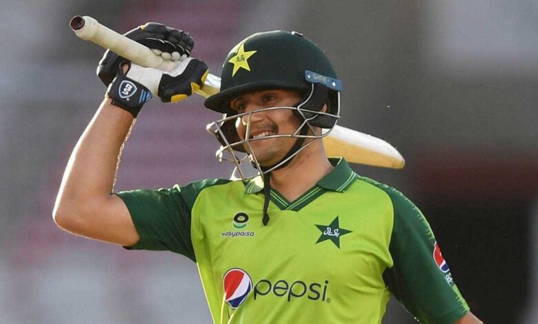पाकिस्तानी बल्लेबाज दुष्कर्म के आरोप में इंग्लैंड में गिरफ्तार पाकिस्तानी बल्लेबाज दुष्कर्म के आरोप में इंग्लैंड में गिरफ्तार