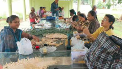 बांस शिल्पकला बनेगा कमार और बसोड परिवारों के आर्थिक सशक्तिकरण का जरिया बांस शिल्पकला बनेगा कमार और बसोड परिवारों के आर्थिक सशक्तिकरण का जरिया
