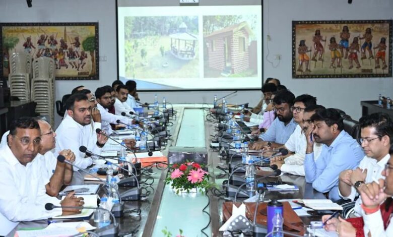 वन मंत्री कश्यप की सख्ती – तेंदूपत्ता पारिश्रमिक दीपावली से पहले मिलेगा वन मंत्री कश्यप की सख्ती – तेंदूपत्ता पारिश्रमिक दीपावली से पहले मिलेगा