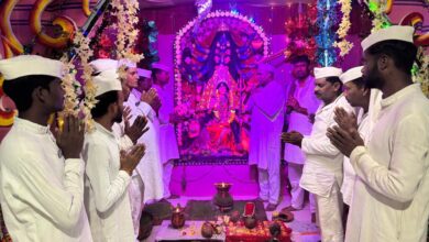 माँ दुर्गा की भक्ति से गूंजा केन्द्रीय जेल रायपुर, 802 बंदियों ने रखा व्रत माँ दुर्गा की भक्ति से गूंजा केन्द्रीय जेल रायपुर, 802 बंदियों ने रखा व्रत