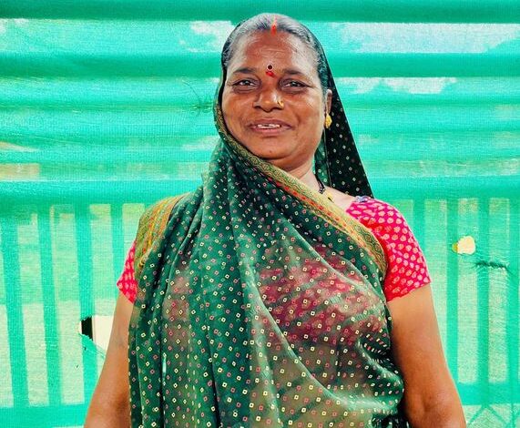 महतारी वंदन योजना ने ग्राम मझगांव की श्रीमती सोहागा बाई को बनाया आत्मनिर्भर