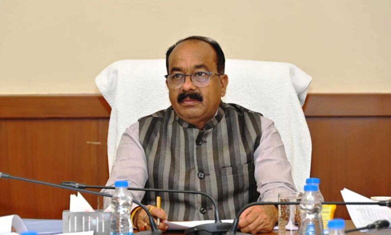 फील्ड पर दिखे योजनाओं के काम – अरुण साव फील्ड पर दिखे योजनाओं के काम – अरुण साव