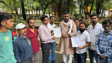 असंगठित क्षेत्र समस्या निवारण प्रकोष्ठ ने गोदावरी स्टील प्लांट हादसे में मृत व घायल हुए मजदूरों को न्याय हेतु सौंपा गया ज्ञापन