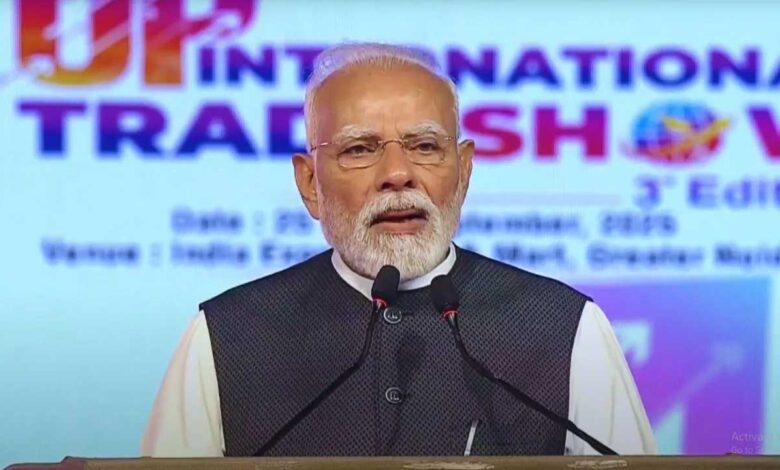 GST में होगी और ज्यादा कटौती! PM मोदी ने दिए बड़े संकेत, बोले- हम यहीं नहीं रुकेंगे GST में होगी और ज्यादा कटौती! PM मोदी ने दिए बड़े संकेत, बोले- हम यहीं नहीं रुकेंगे