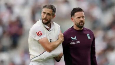 एशेज सीरीज से पहले इंग्लैंड को लगा बड़ा झटका, क्रिस वोक्स ने इंटरनेशनल क्रिकेट को कहा अलविदा एशेज सीरीज से पहले इंग्लैंड को लगा बड़ा झटका, क्रिस वोक्स ने इंटरनेशनल क्रिकेट को कहा अलविदा