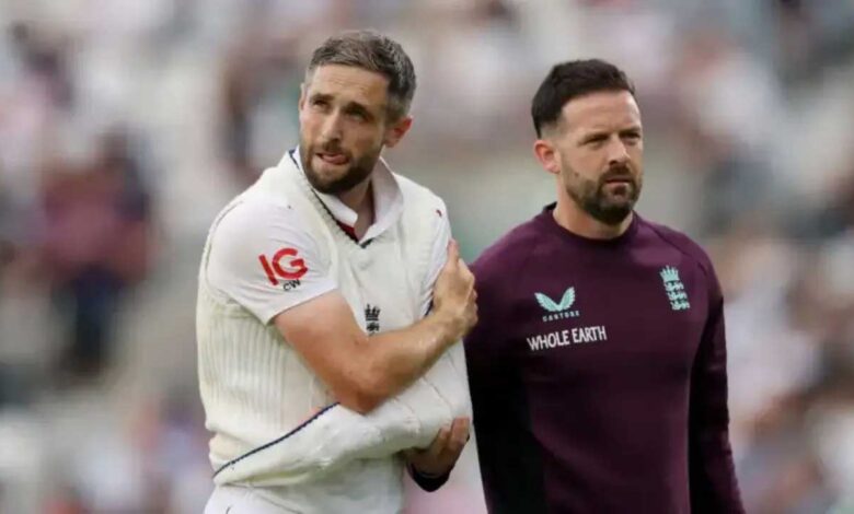 एशेज सीरीज से पहले इंग्लैंड को लगा बड़ा झटका, क्रिस वोक्स ने इंटरनेशनल क्रिकेट को कहा अलविदा एशेज सीरीज से पहले इंग्लैंड को लगा बड़ा झटका, क्रिस वोक्स ने इंटरनेशनल क्रिकेट को कहा अलविदा