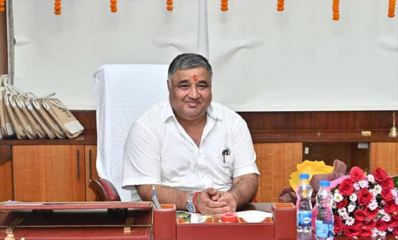 पर्यटन एवं संस्कृति मंत्री श्री राजेश अग्रवाल ने मंत्रालय में कामकाज संभाला पर्यटन एवं संस्कृति मंत्री श्री राजेश अग्रवाल ने मंत्रालय में कामकाज संभाला