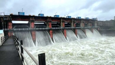 इरई डैम का बढ़ रहा जलस्तर, 0.50 मीटर खोले गए 7 दरवाजे इरई डैम का बढ़ रहा जलस्तर, 0.50 मीटर खोले गए 7 दरवाजे