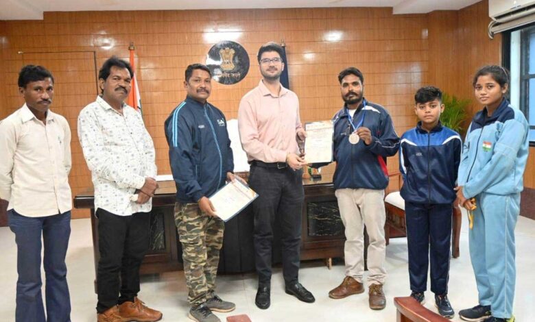 राज्य स्तरीय कूडो प्रतियोगिता में बलौदाबाजार के खिलाड़ियों ने जीते सात मेडल राज्य स्तरीय कूडो प्रतियोगिता में बलौदाबाजार के खिलाड़ियों ने जीते सात मेडल