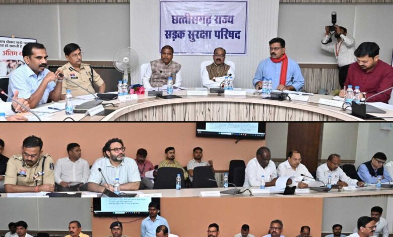 सड़क दुर्घटना में गंभीर रूप से घायलों को अस्पताल पहुंचाने वाले राहवीरों को मिलेगी 25 हजार रूपए की राशि सड़क दुर्घटना में गंभीर रूप से घायलों को अस्पताल पहुंचाने वाले राहवीरों को मिलेगी 25 हजार रूपए की राशि