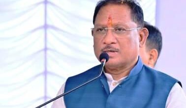 सीएम कैंप कार्यालय की त्वरित पहल से अंधेरे में डूबा गांव हुआ रोशन सीएम कैंप कार्यालय की त्वरित पहल से अंधेरे में डूबा गांव हुआ रोशन