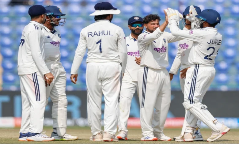 टीम इंडिया जीत के करीब,कुलदीप ने लिए 8 विकेट