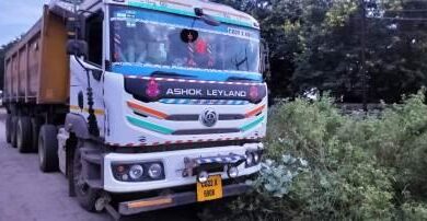 मुरूम का क्षमता से अधिक मात्रा में परिवहन पर कार्रवाई, 4 हाइवा वाहन जप्त मुरूम का क्षमता से अधिक मात्रा में परिवहन पर कार्रवाई, 4 हाइवा वाहन जप्त