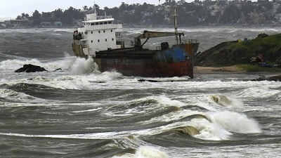 भीषण चक्रवात ‘मोंथा’ आंध्र तट से टकराया, ओडिशा में हुई भारी बारिश से तबाही भीषण चक्रवात ‘मोंथा’ आंध्र तट से टकराया, ओडिशा में हुई भारी बारिश से तबाही