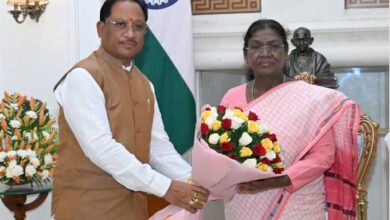 मुख्यमंत्री विष्णुदेव साय ने नई दिल्ली में राष्ट्रपति द्रौपदी मुर्मू से की सौजन्य भेंट मुख्यमंत्री विष्णुदेव साय ने नई दिल्ली में राष्ट्रपति द्रौपदी मुर्मू से की सौजन्य भेंट