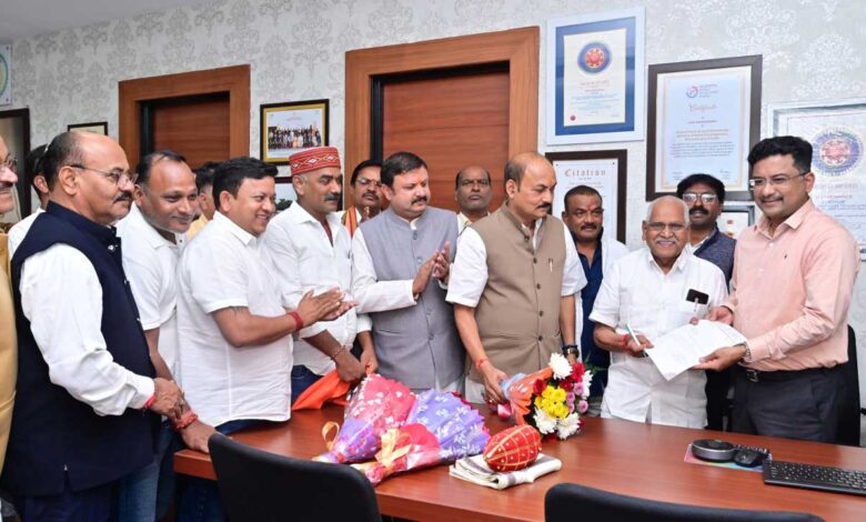 डोमनलाल कोर्सेवाड़ा ने अनुसूचित जाति विकास प्राधिकरण के उपाध्यक्ष का पदभार ग्रहण किया