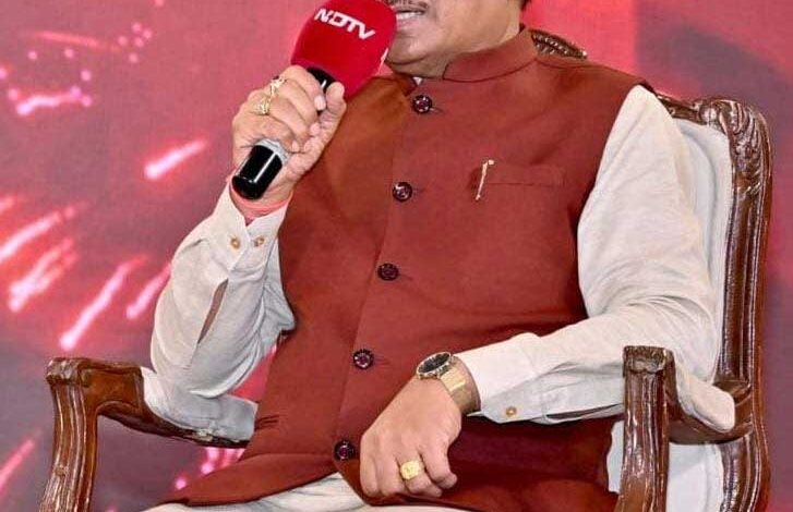 प्रदेशवासियों के सपनों को साकार करने के लिए राज्य सरकार पूरी प्रतिबद्धता के साथ कर रही है कार्य: मुख्यमंत्री साय प्रदेशवासियों के सपनों को साकार करने के लिए राज्य सरकार पूरी प्रतिबद्धता के साथ कर रही है कार्य: मुख्यमंत्री साय