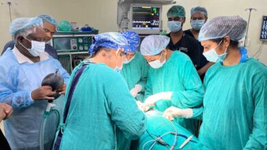 रायगढ़ मेडिकल कॉलेज में डेढ़ दशक से गले की बढ़ती गांठ से परेशान महिला का सफल ऑपरेशन रायगढ़ मेडिकल कॉलेज में डेढ़ दशक से गले की बढ़ती गांठ से परेशान महिला का सफल ऑपरेशन