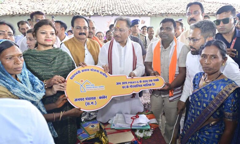 नई उड़ान, नया क्षितिज – छत्तीसगढ़ में महतारियों के सशक्तिकरण की कहानी