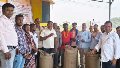 प्रदेश के सभी किसानों को धान खरीदी केंद्र में दी जा रही है सभी बुनियादी सुविधाएं प्रदेश के सभी किसानों को धान खरीदी केंद्र में दी जा रही है सभी बुनियादी सुविधाएं